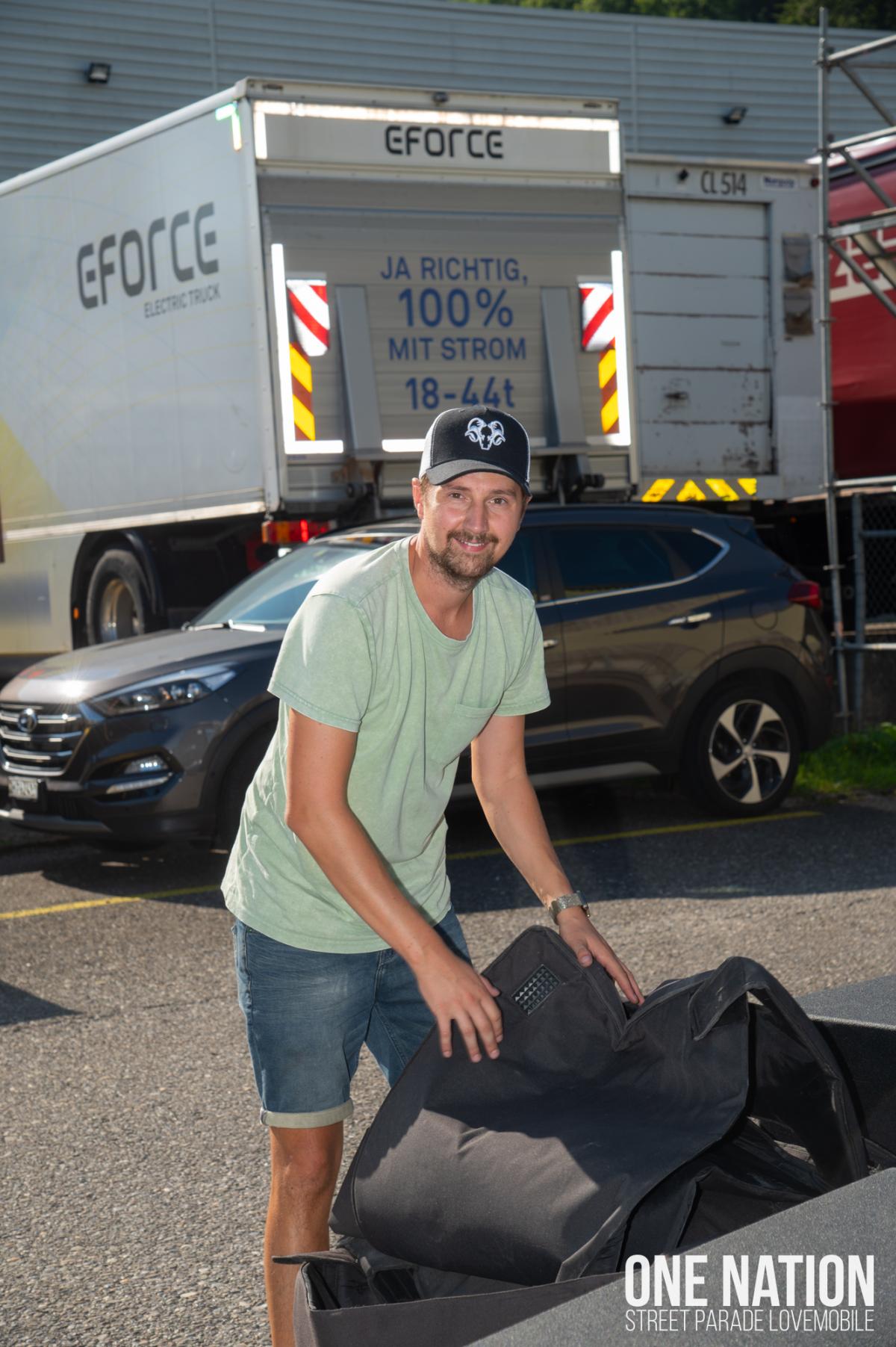 One Nation - Street Parade Lovemobile - Verein - Clemens