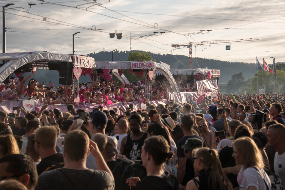 One Nation - Street Parade Lovemobile - Geschichte - 2019